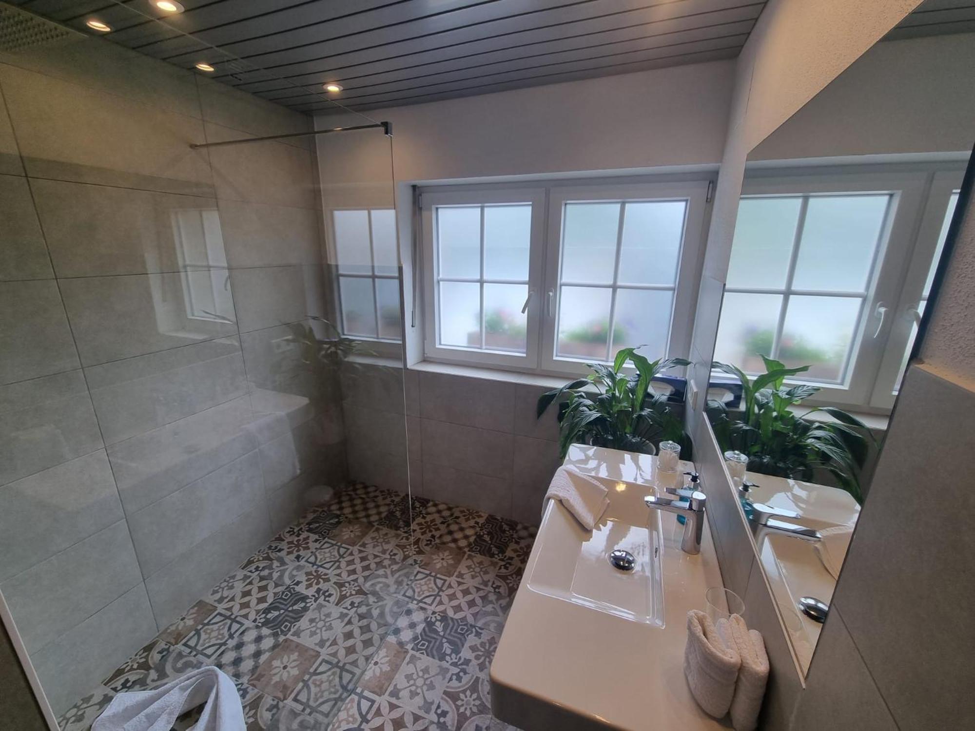 Gaestehaus Angela Garmisch-Partenkirchen Ngoại thất bức ảnh
